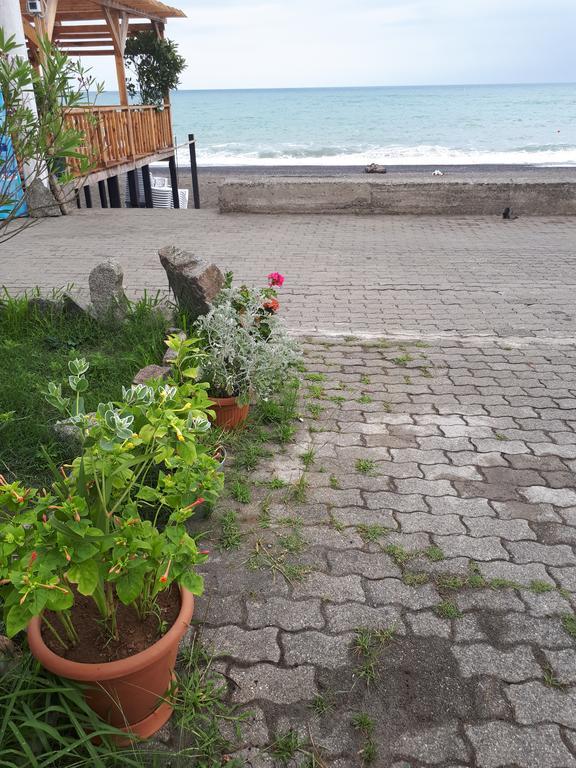 Hotel Kobuleti Lalima House Esterno foto