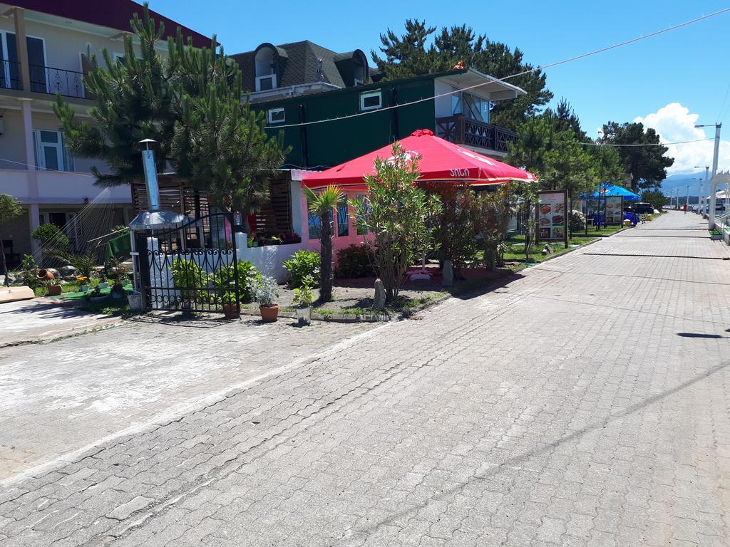 Hotel Kobuleti Lalima House Esterno foto